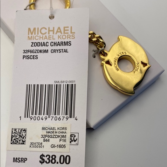 Michael Kors Pisces Fish Keychain (NIB) - Picture 7 of 7